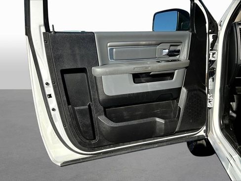 Used 2018 RAM 1500 Tradesman w/ Power & Remote Entry Group image 12