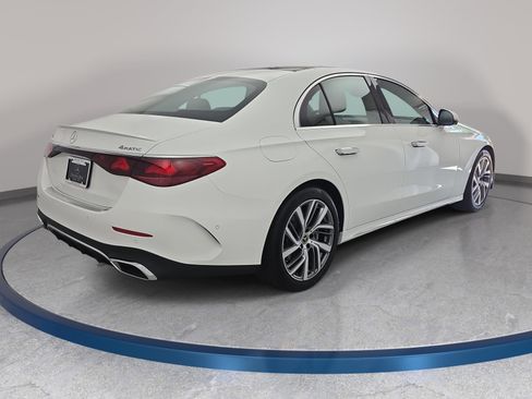 Certified 2026 Mercedes-Benz E 350 4MATIC Sedan image 5