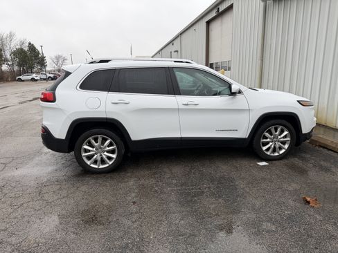 Used 2015 Jeep Cherokee Limited image 3
