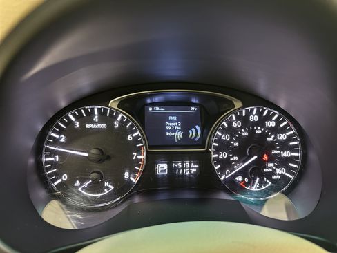 Used 2014 Nissan Altima 2.5 SL FWD image 21
