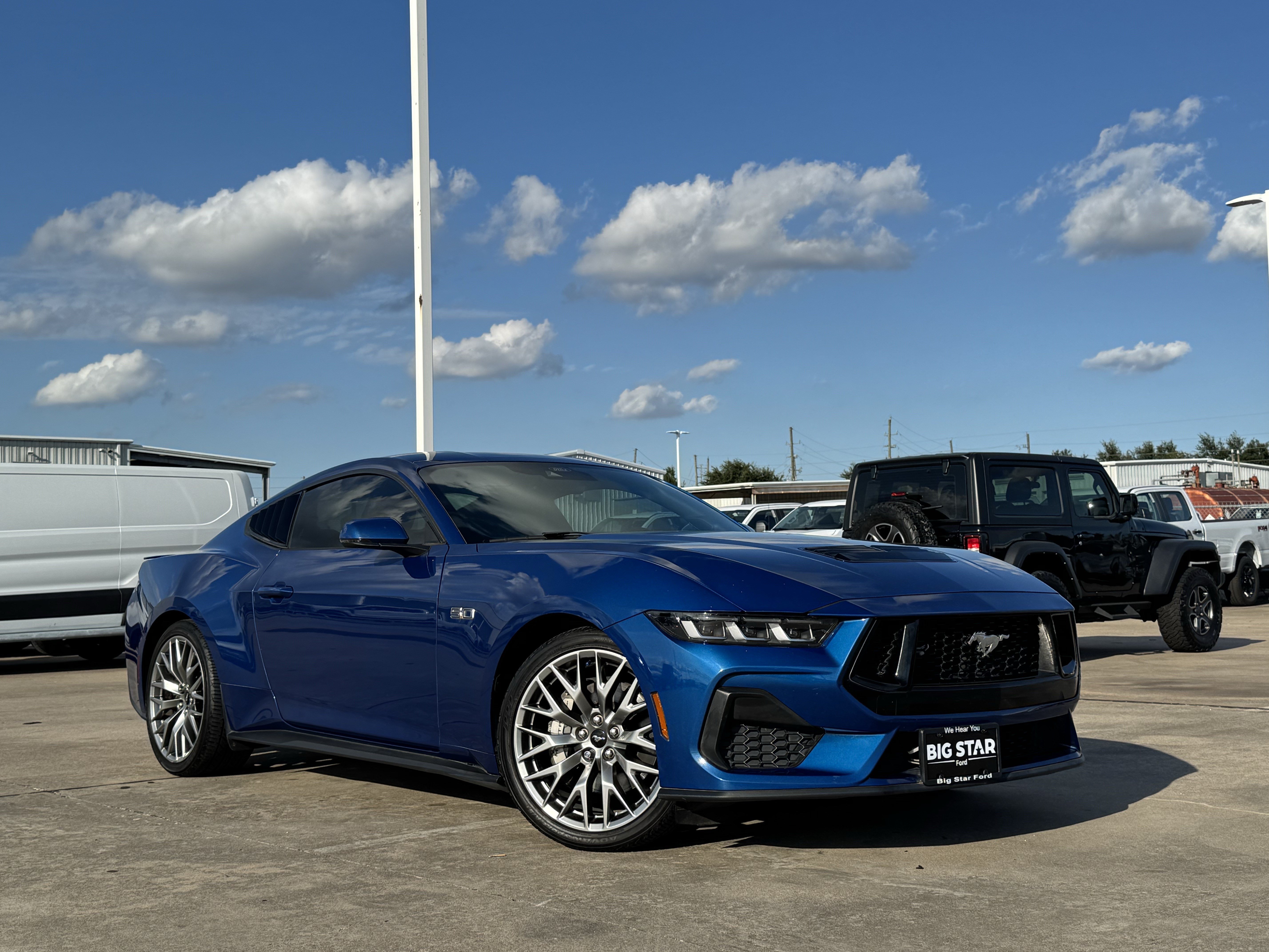 Used 2024 Ford Mustang GT Premium RWD image 2