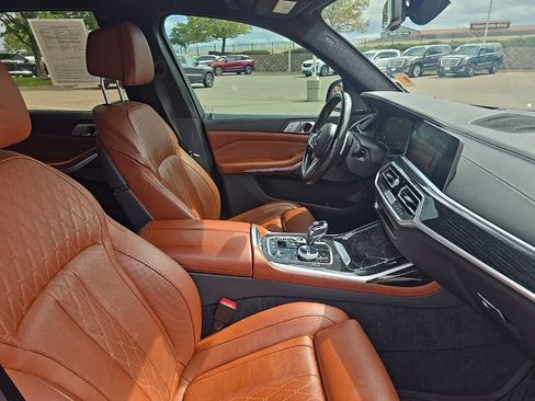 Used 2021 BMW X7 M50i w/ Executive Package AWD/4WD image 13