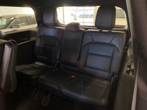 New 2026 Lincoln Navigator Reserve w/ Jet Appearance Package image 13