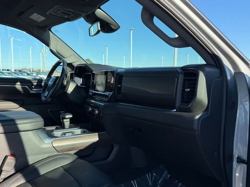 Used 2024 GMC Sierra 1500 SLT w/ SLT Premium Package image 23