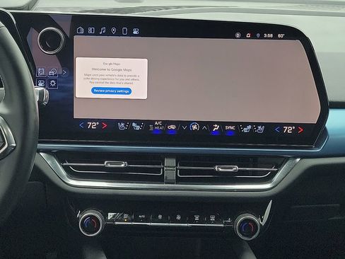 Used 2025 Chevrolet Equinox EV LT w/ Convenience Package II FWD image 10