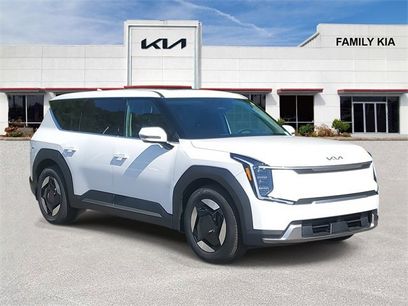New 2026 Kia EV9 Light