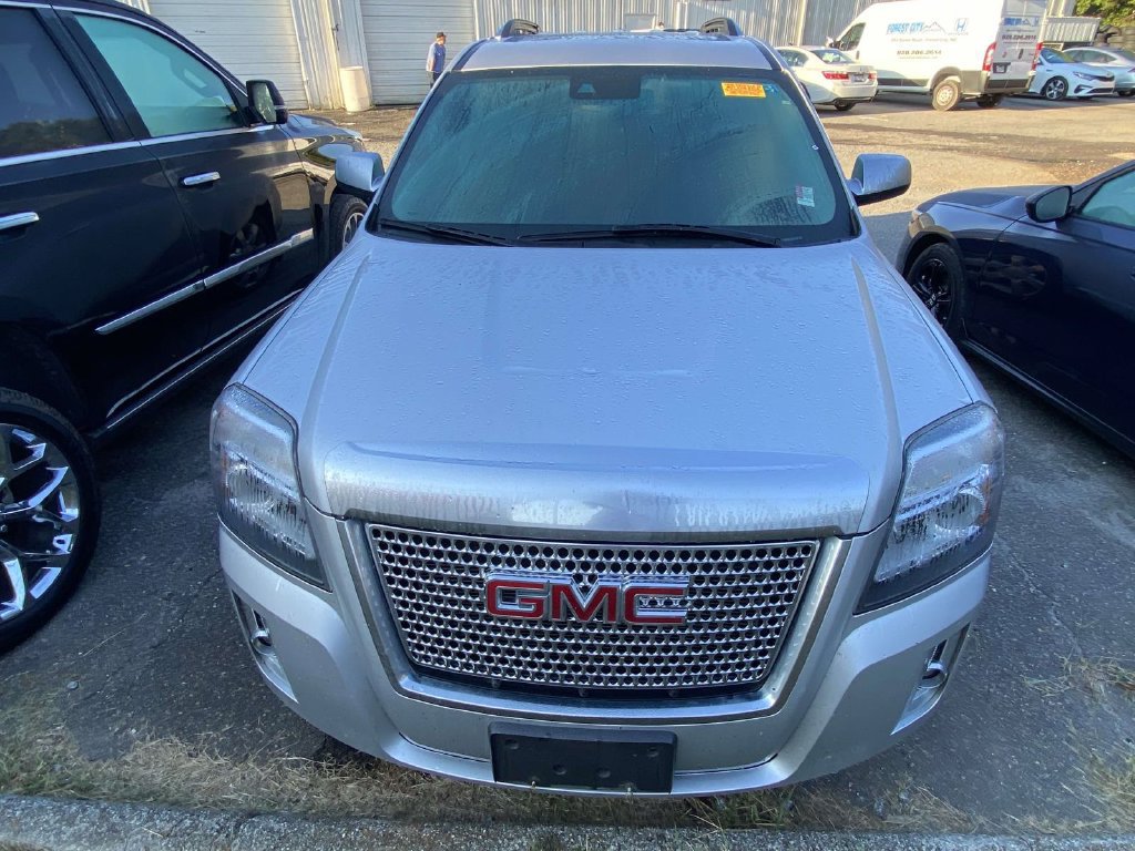 Used 2015 GMC Terrain Denali AWD/4WD image 3