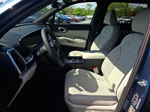 New 2026 Kia Sorento SX Prestige AWD/4WD image 9