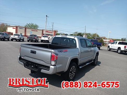 Certified 2022 Toyota Tacoma TRD Sport image 7
