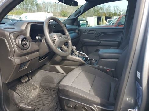 Used 2024 Chevrolet Colorado Trail Boss w/ Advanced Trailering Package image 7