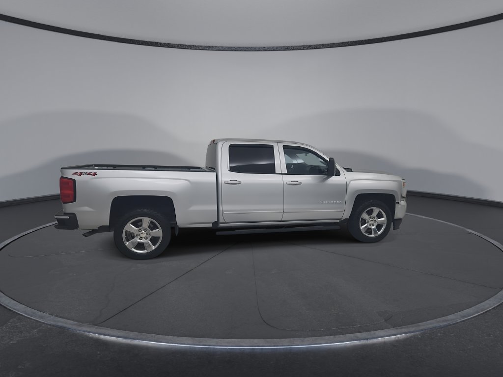 Used 2018 Chevrolet Silverado 1500 LT w/ All Star Edition AWD/4WD image 19