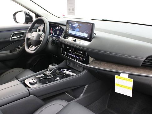 New 2026 Nissan Rogue Platinum w/ Platinum Premium Package image 26