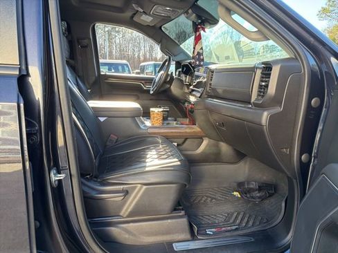 Used 2023 Chevrolet Silverado 1500 RST image 8