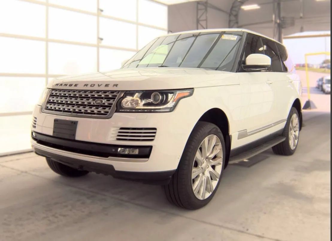 Used 2014 Land Rover Range Rover Supercharged AWD/4WD image 1