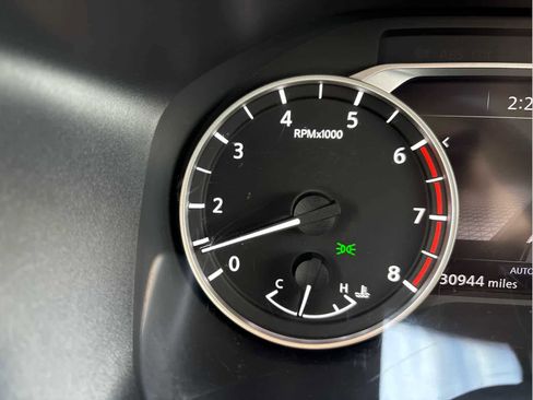 Used 2023 Nissan Rogue SV image 28