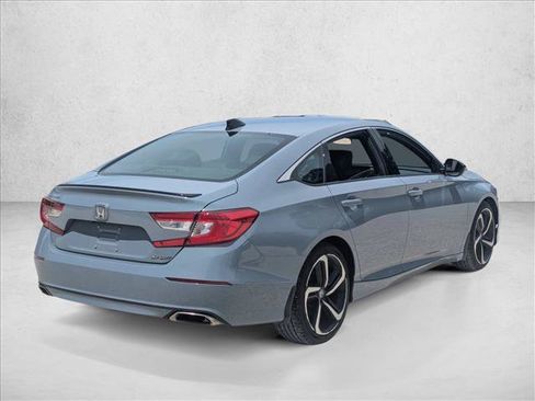 Used 2022 Honda Accord Sport image 5