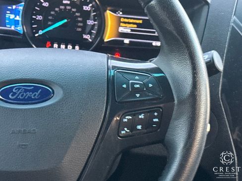 Used 2016 Ford Explorer XLT w/ Equipment Group 202A image 18