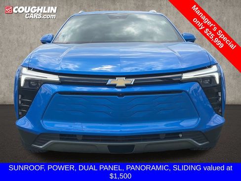 Used 2024 Chevrolet Blazer EV LT AWD/4WD image 2