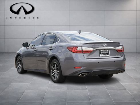Used 2017 Lexus ES 350 FWD image 5