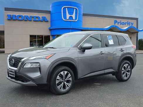 Used 2023 Nissan Rogue SV AWD/4WD image 1