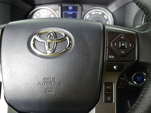 Used 2019 Toyota Tacoma SR5 image 22