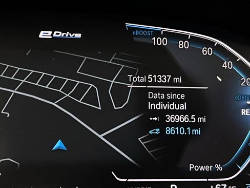 Used 2021 BMW 330e w/ Convenience Package image 16