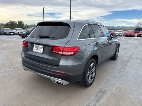 Used 2019 Mercedes-Benz GLC 300 4MATIC image 7