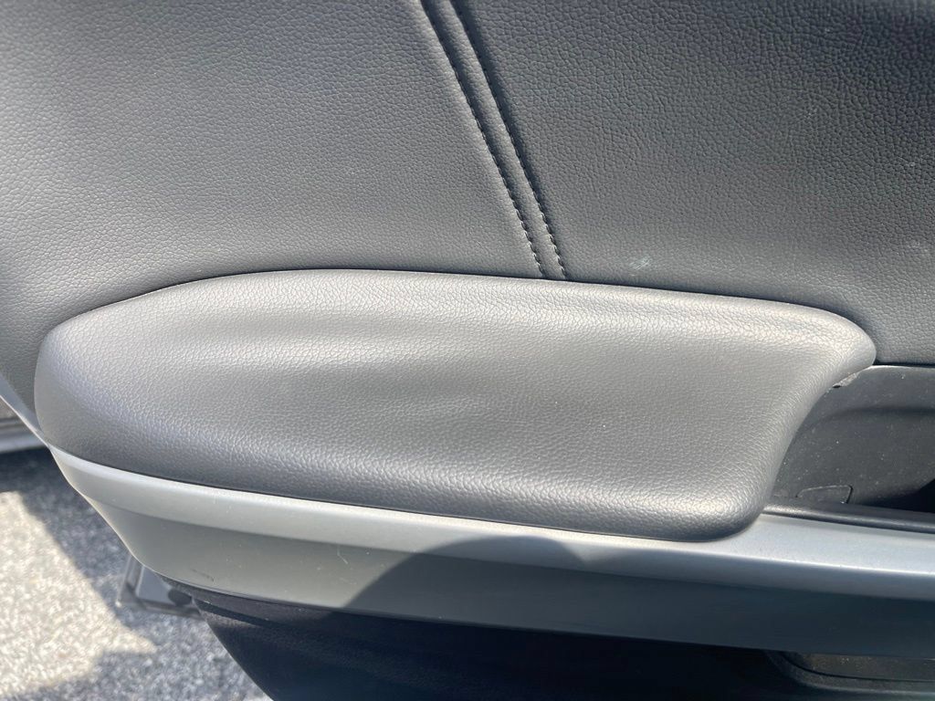 Used 2009 Honda Accord EX-L image 11