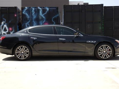 Used 2015 Maserati Quattroporte S Q4 AWD/4WD image 13