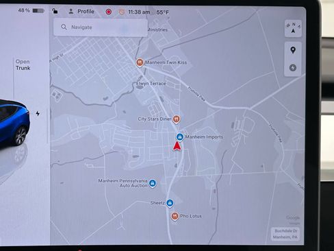 Used 2022 Tesla Model Y Long Range image 28