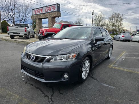 Used 2011 Lexus CT 200h Premium image 7