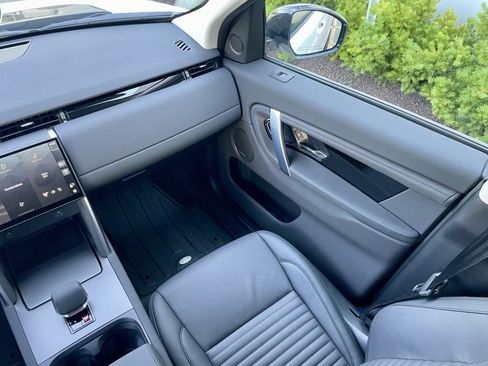 Certified 2025 Land Rover Discovery Sport S AWD/4WD image 18