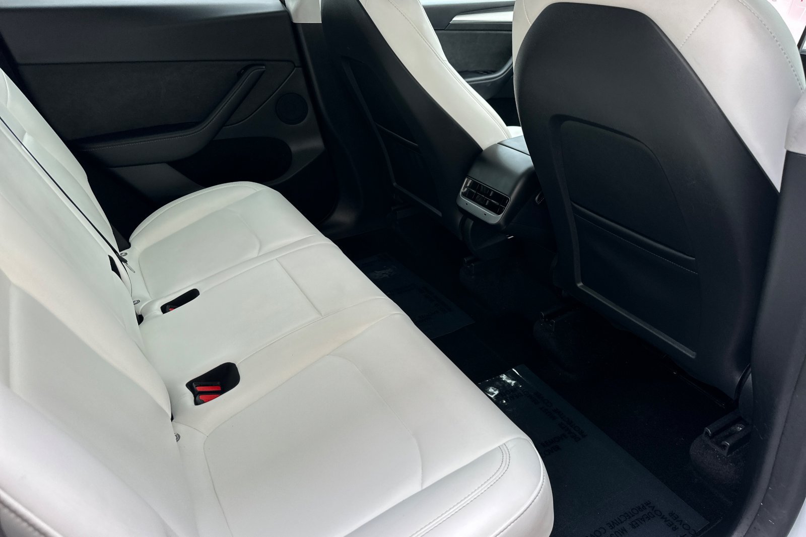 Used 2023 Tesla Model Y Long Range AWD/4WD image 19