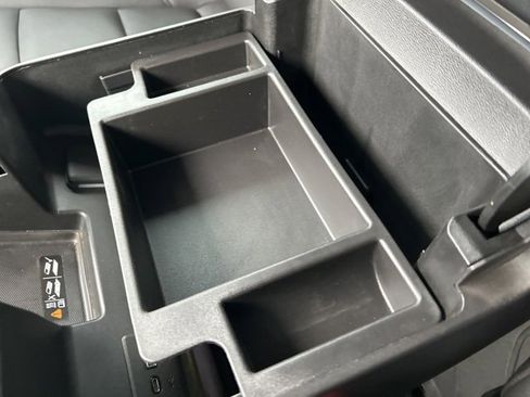 Used 2024 GMC Sierra 1500 Elevation w/ Elevation Premium Package image 37