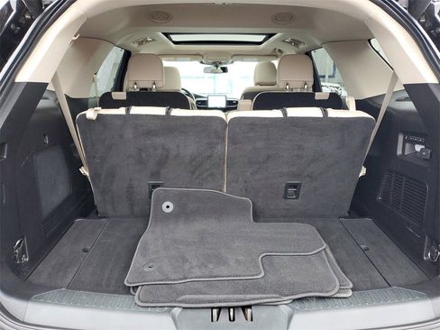 Used 2020 Ford Explorer Limited image 35