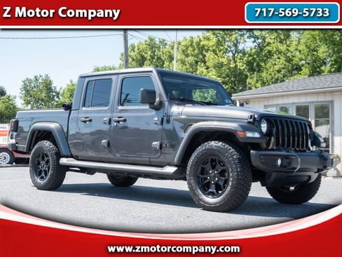 Used 2021 Jeep Gladiator Sport AWD/4WD image 1