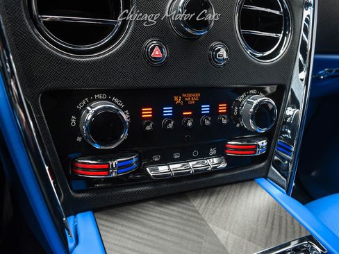 Used 2023 Rolls-Royce Cullinan image 18