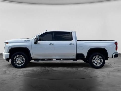 Used 2022 Chevrolet Silverado 3500 High Country w/ Z71 Off-Road Package AWD/4WD image 5