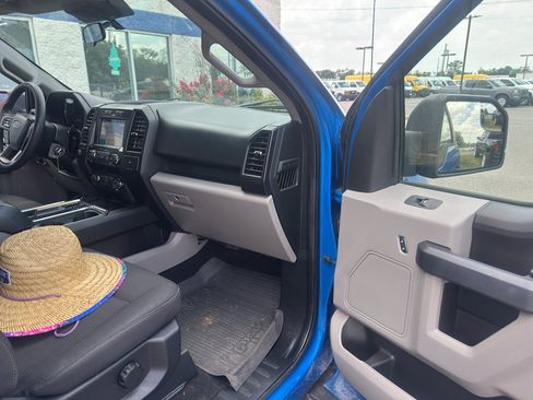 Used 2019 Ford F150 XL w/ Equipment Group 101A Mid AWD/4WD image 10