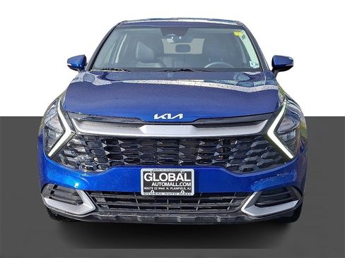 Used 2023 Kia Sportage EX image 2