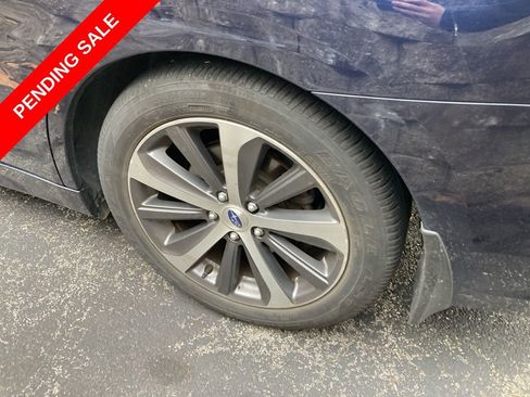 Used 2018 Subaru Legacy 2.5i Limited image 6