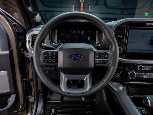 Used 2026 Ford F150 Lariat AWD/4WD image 19