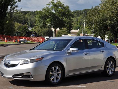 Used 2012 Acura TL w/ Technology Package FWD image 1