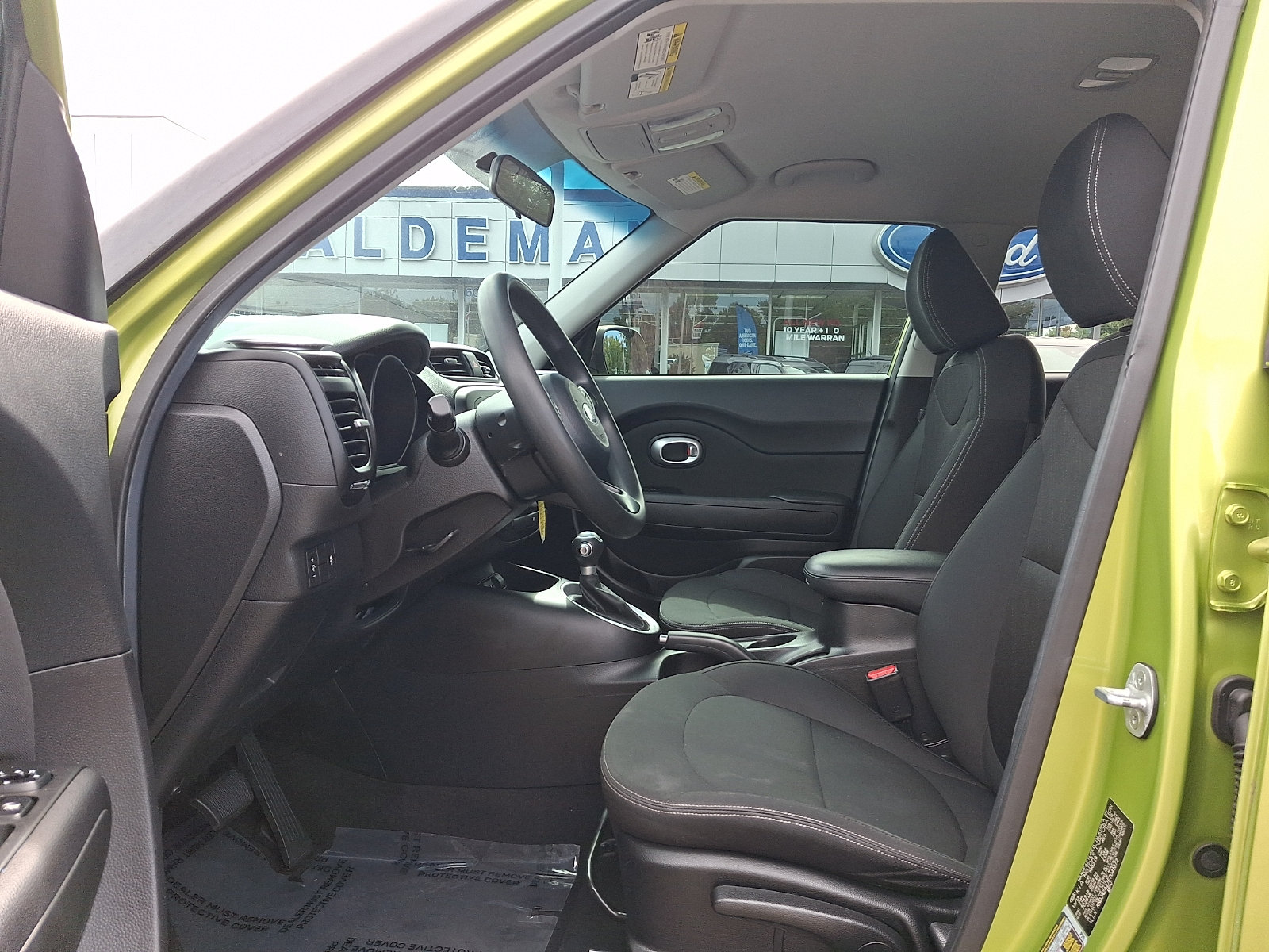 Used 2014 Kia Soul FWD image 15