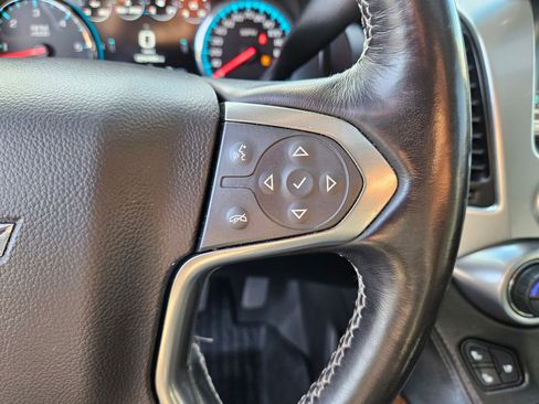Used 2020 Chevrolet Tahoe Premier AWD/4WD image 19