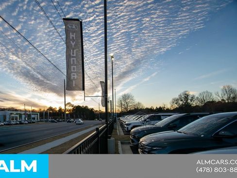 Used 2025 Genesis GV80 2.5T Standard AWD/4WD image 41