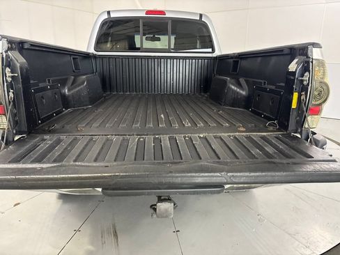Used 2009 Toyota Tacoma 4x4 Access Cab V6 image 15