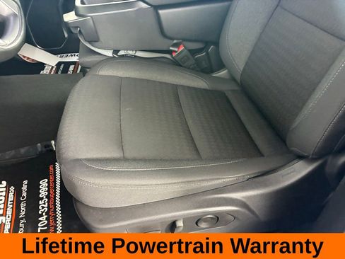 Used 2025 Chevrolet Silverado 1500 LT AWD/4WD image 11