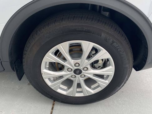 Used 2025 Ford Escape Active FWD image 10