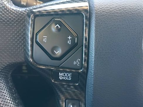 Used 2020 Toyota Tacoma TRD Off-Road w/ Technology Package RWD image 6